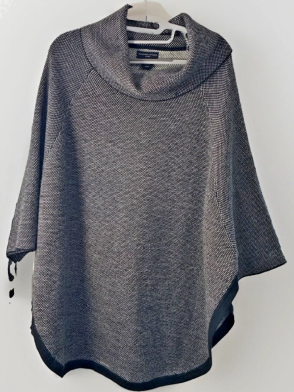 Adrienne Vittadini Sweater Women 1X Black Wool Blend Poncho Cape Cowl Neck